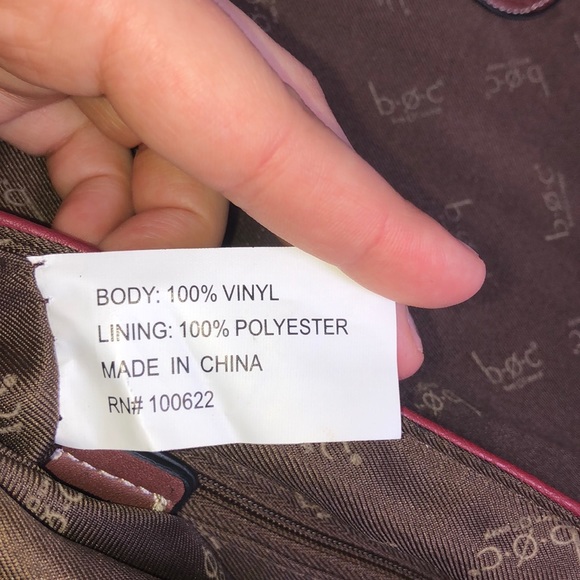 BOC Vinyl Crossbody Handbag Burgundy 👜 - Picture 8 of 8